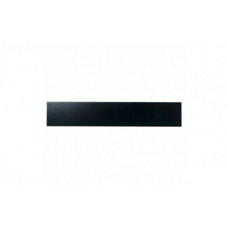 Toolless 19 inch plastic cover panel - 2U