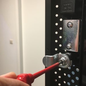 Assembling the lock